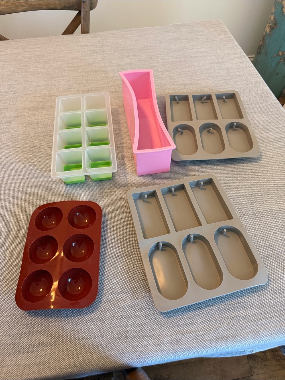 Silicone soap, candy, other Mold Set - Pink, Gray, Green, Red